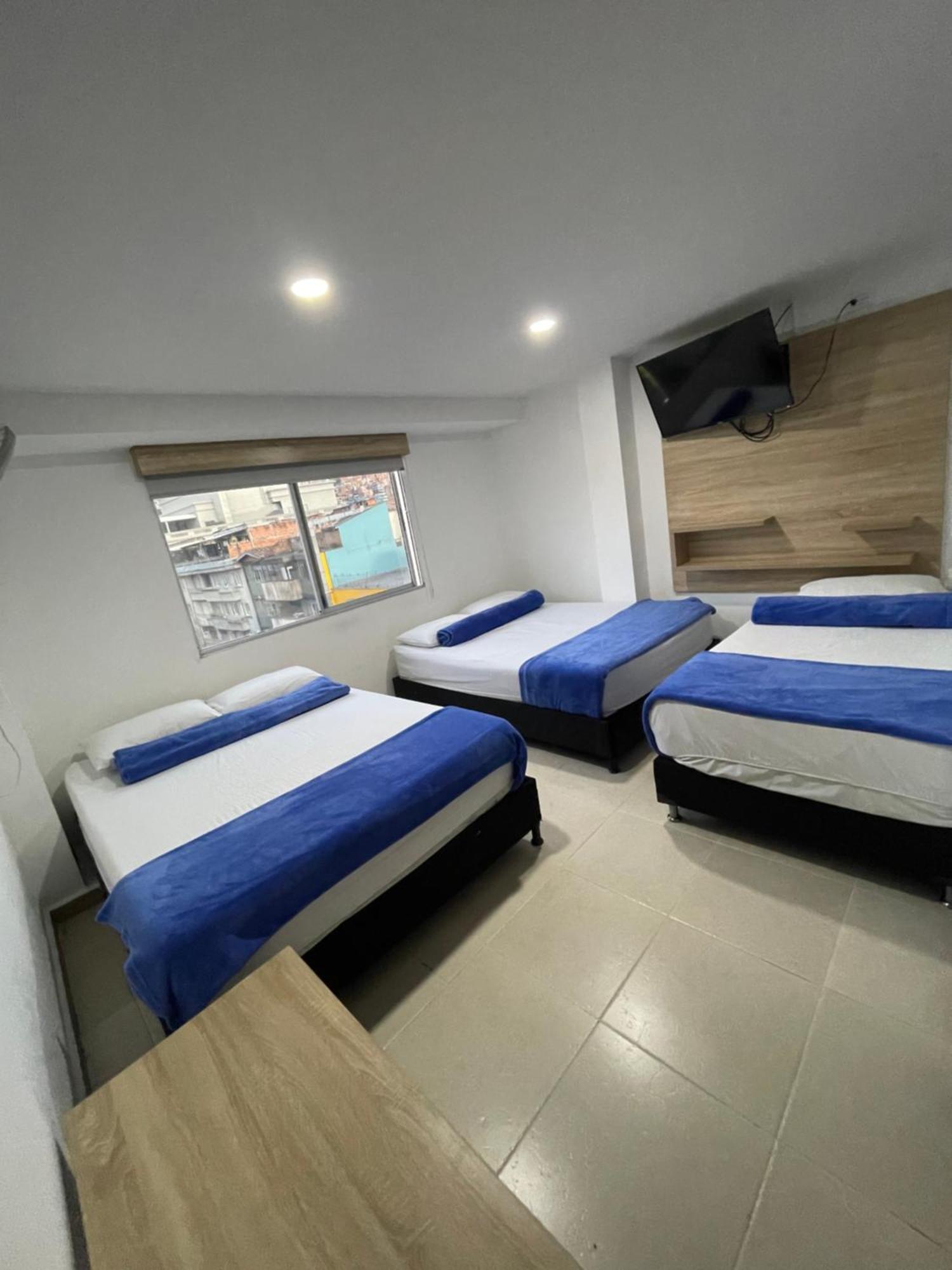 Hotel Medellin Central Esterno foto
